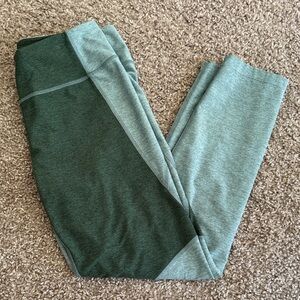 Outdoor Voices 2 tone green leggings